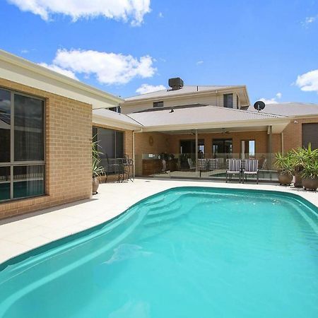 The Grand Holiday House Villa Yarrawonga Exterior photo